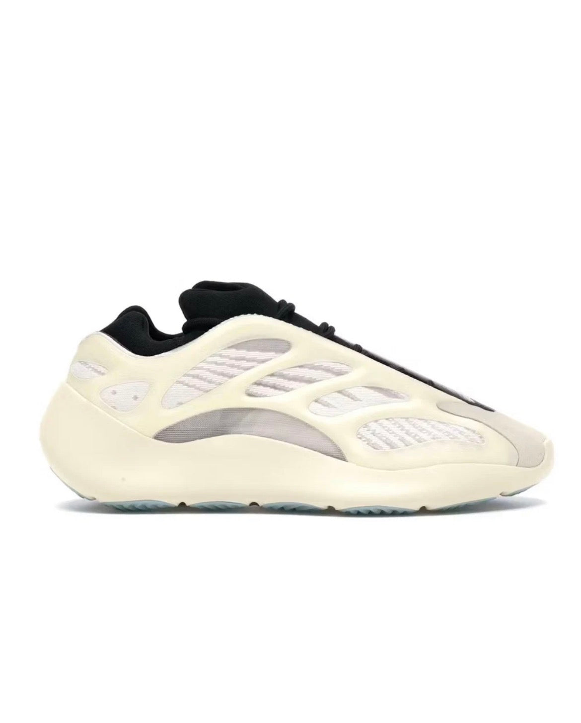 YEEZY 700 V3